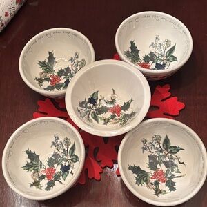Portmeirion Holly and Ivy Bowls - White and Green- made in Britain